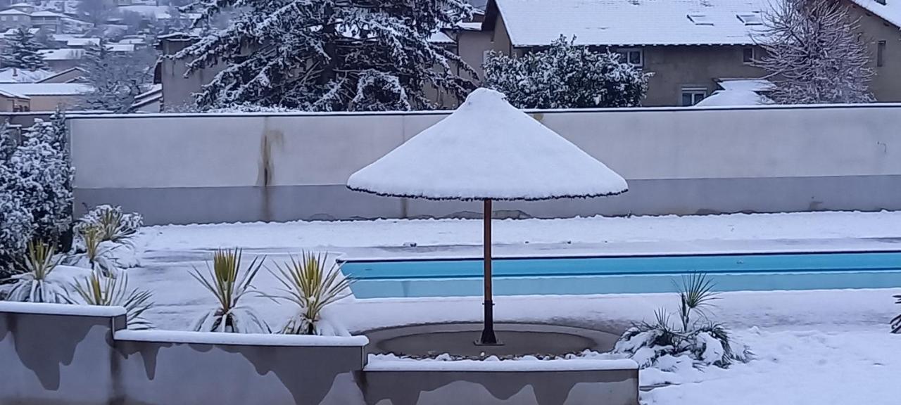 Chez Anne Marie Apartment Beausemblant Екстериор снимка