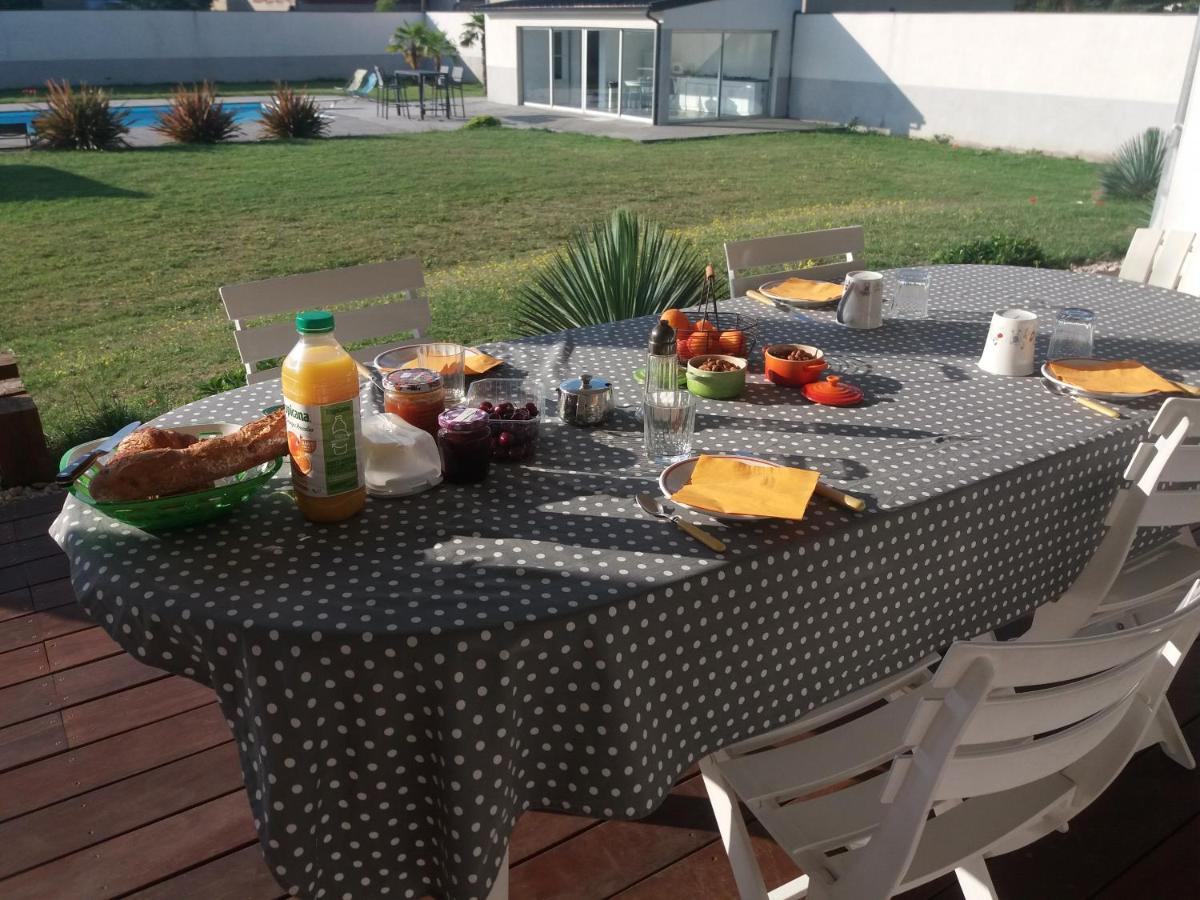 Chez Anne Marie Apartment Beausemblant Екстериор снимка