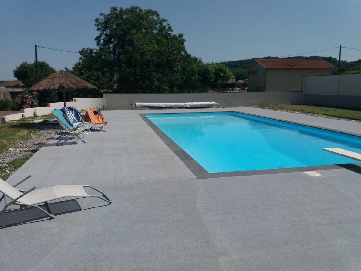 Chez Anne Marie Apartment Beausemblant Екстериор снимка